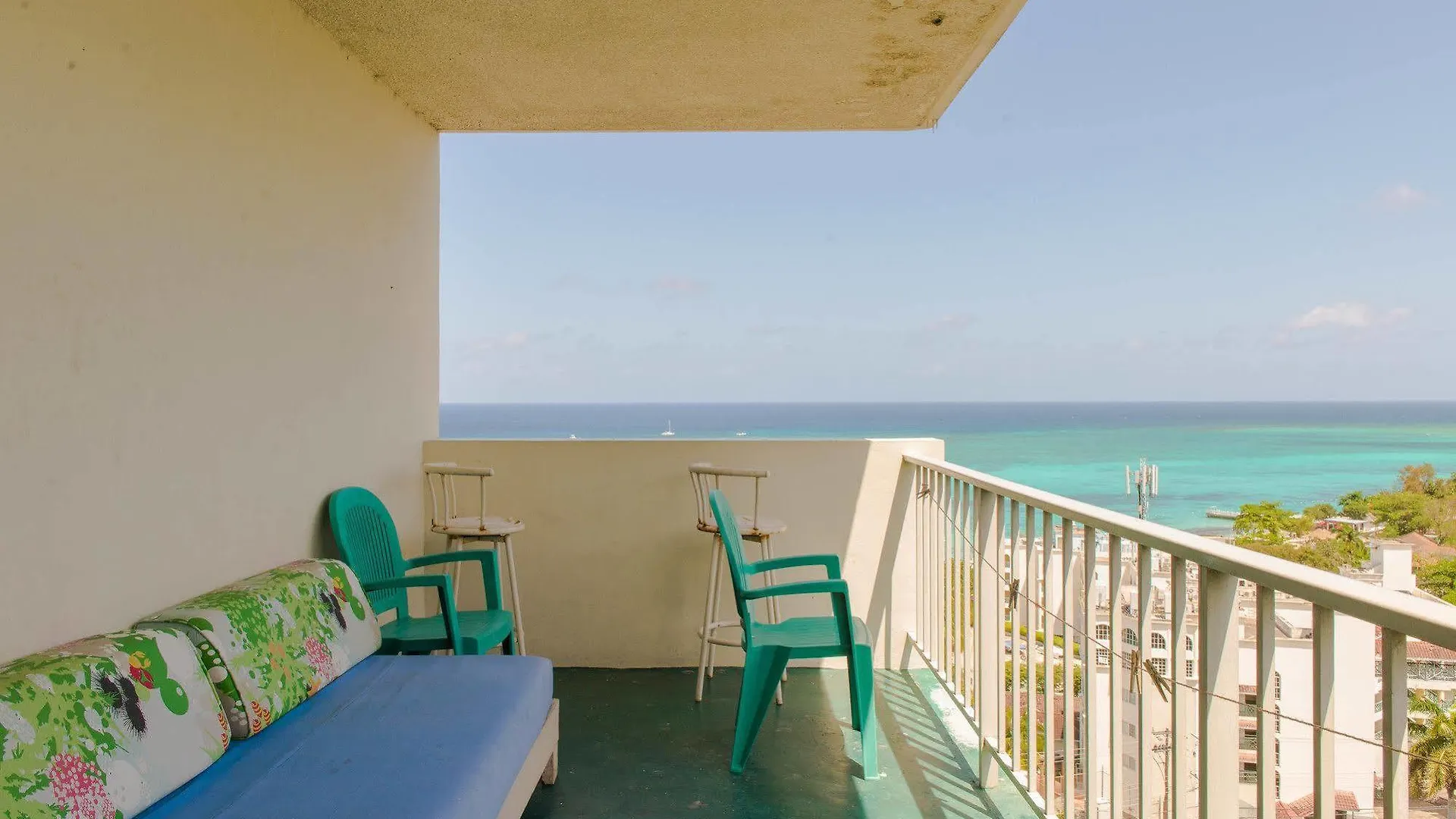 Baywatch Beach At Montego Bay Club شقة